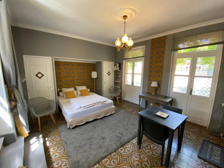 Cote Cite Appartements - Parking Prive - 100M Cite Medievale Carcassonne Exterior foto